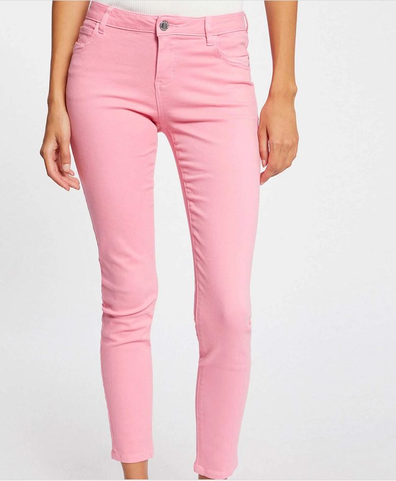 WOMEN’S DENIM 