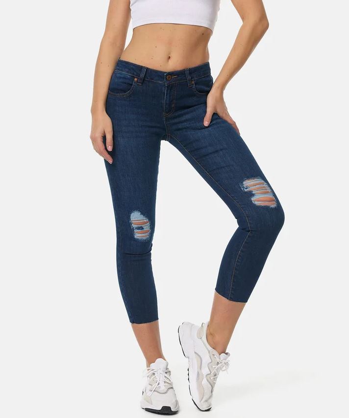 WOMEN’S DENIM 